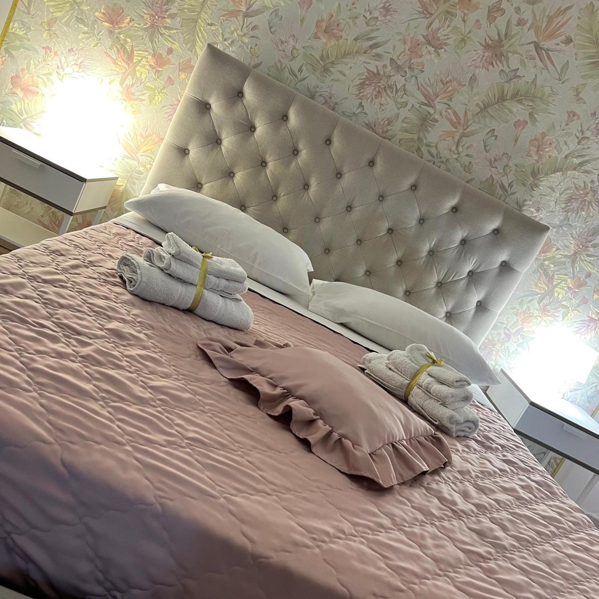Aurora'S Home نابولي المظهر الخارجي الصورة